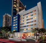 フロリダ州・マイアミビーチに Hilton Cabana Miami Beach が新規オープン