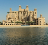アラブ首長国連邦シャールジャに<br /> Sheraton Sharjah Beach Resort & Spa が新規オープンしました