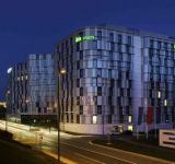 フランス・シャルル・ド・ゴール国際空港に <br />アコーホテルズのホテルが２軒オープンしました