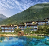 中国・九寨溝に Hilton Jiuzhaigou Resort が新規開業しました