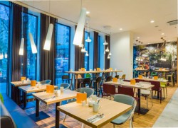 Holiday-Inn-Warsaw-CC_3