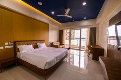 Ramada-Narendra-Modi-Stadium_2