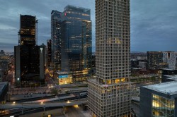 Moxy-Montreal-Downtown_1