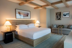 Hilton-Jacksonville-Mayo-Clinic_2