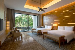 JW-Cam-Ranh-Bay_2
