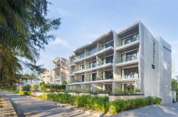 Radisson-Blu-Phuket-Mai-Khao_1
